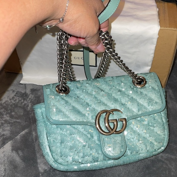 Preloved Gucci marmot green sequins excellent condition comes with dust bag - Picture 2 of 12